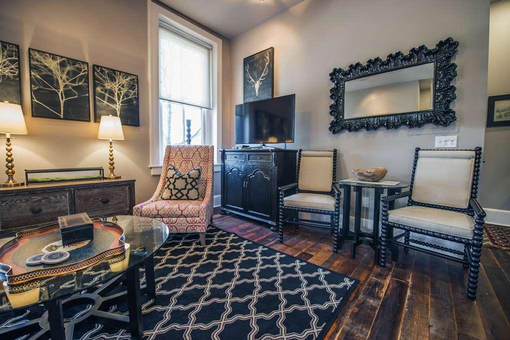 The Windsor - Asheville Chambre photo